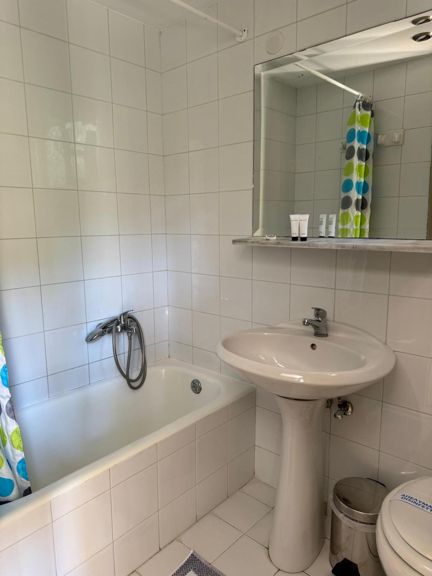 Celia Apartments Vasilikí Eksteriør bilde